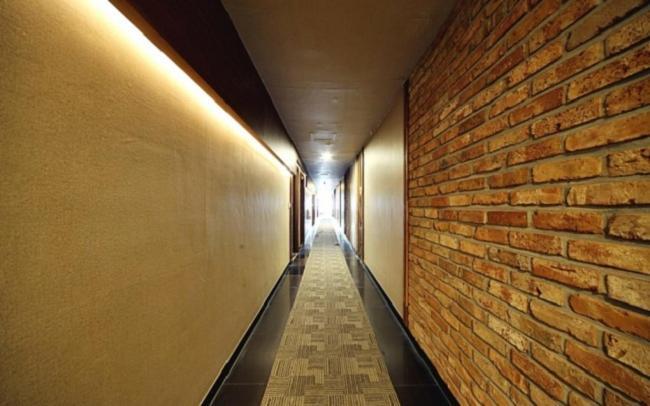 Central Hotel Чангуон Екстериор снимка