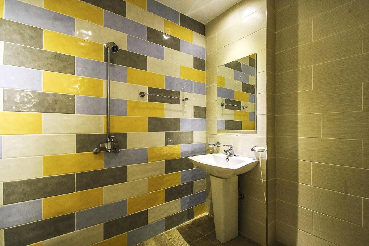 Central Hotel Чангуон Екстериор снимка